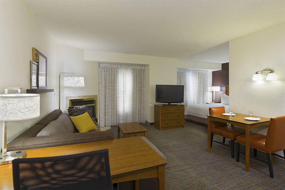 Hilton Garden Inn Atlanta North/Alpharetta Extérieur photo