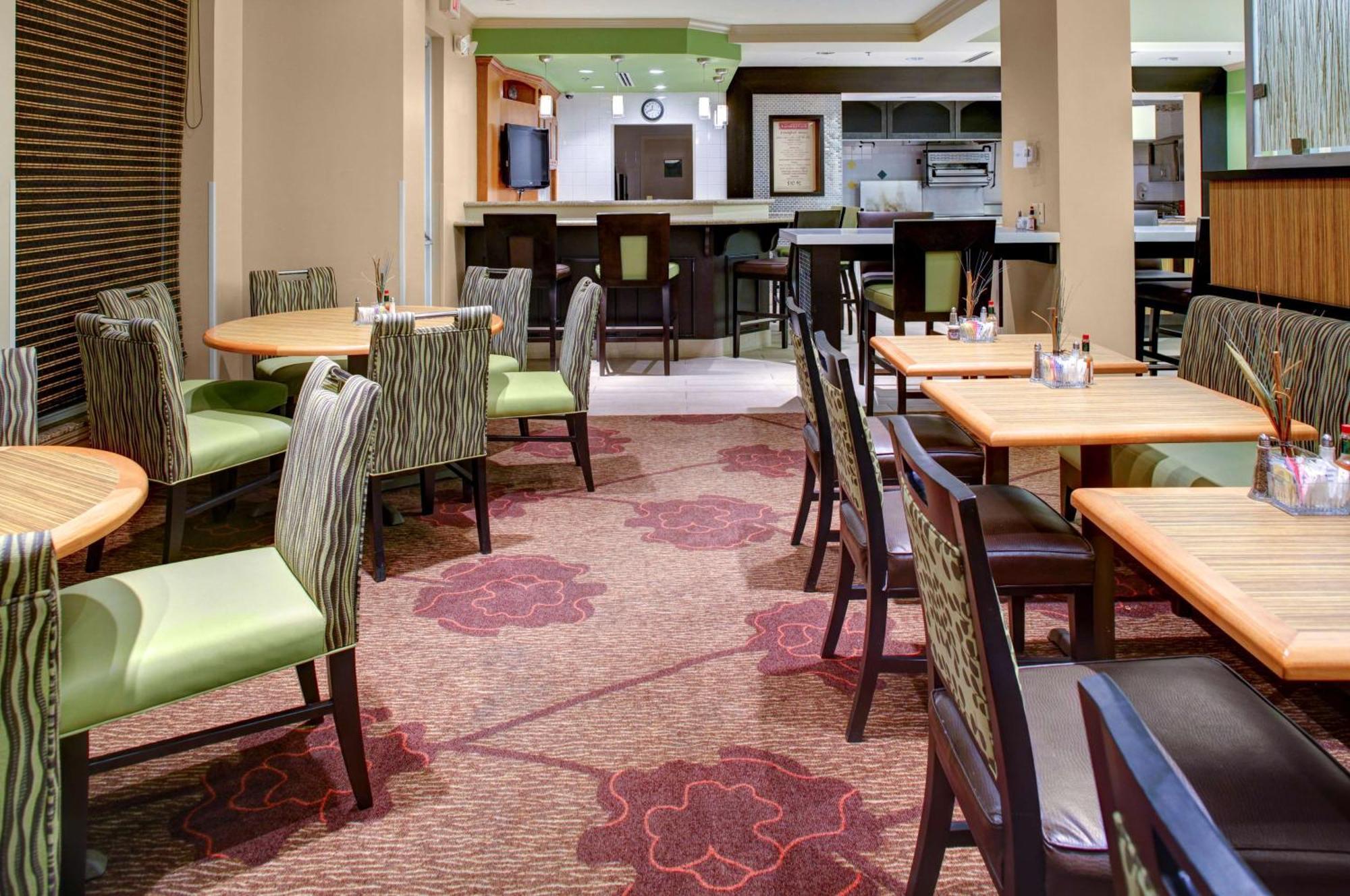 Hilton Garden Inn Atlanta North/Alpharetta Extérieur photo